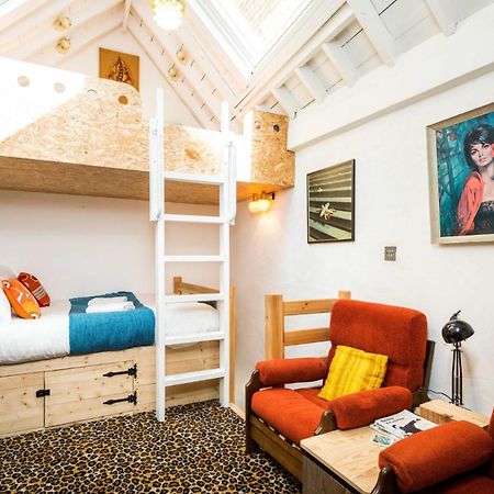 Appartamento Cute House In Soho - Full Ac, Quiet And Unique! Londra Esterno foto