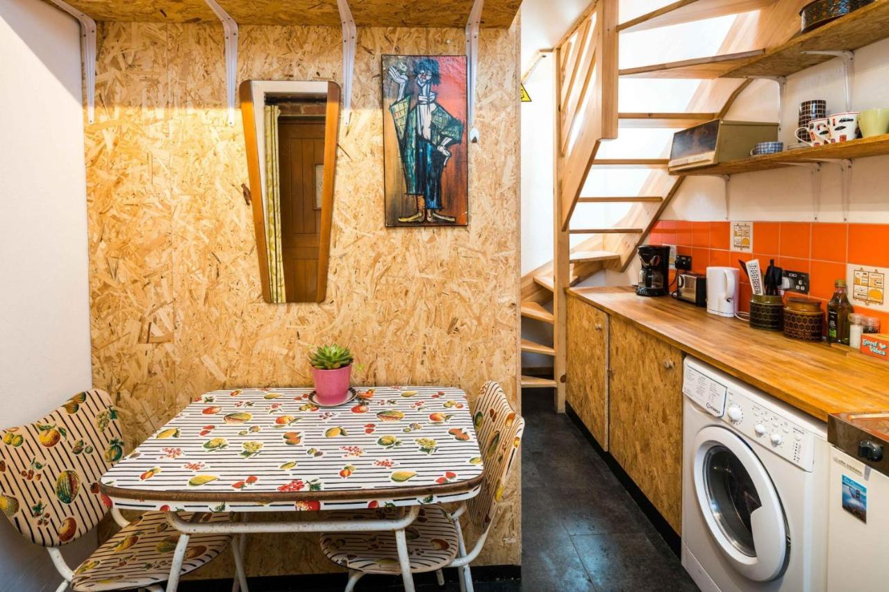 Appartamento Cute House In Soho - Full Ac, Quiet And Unique! Londra Esterno foto