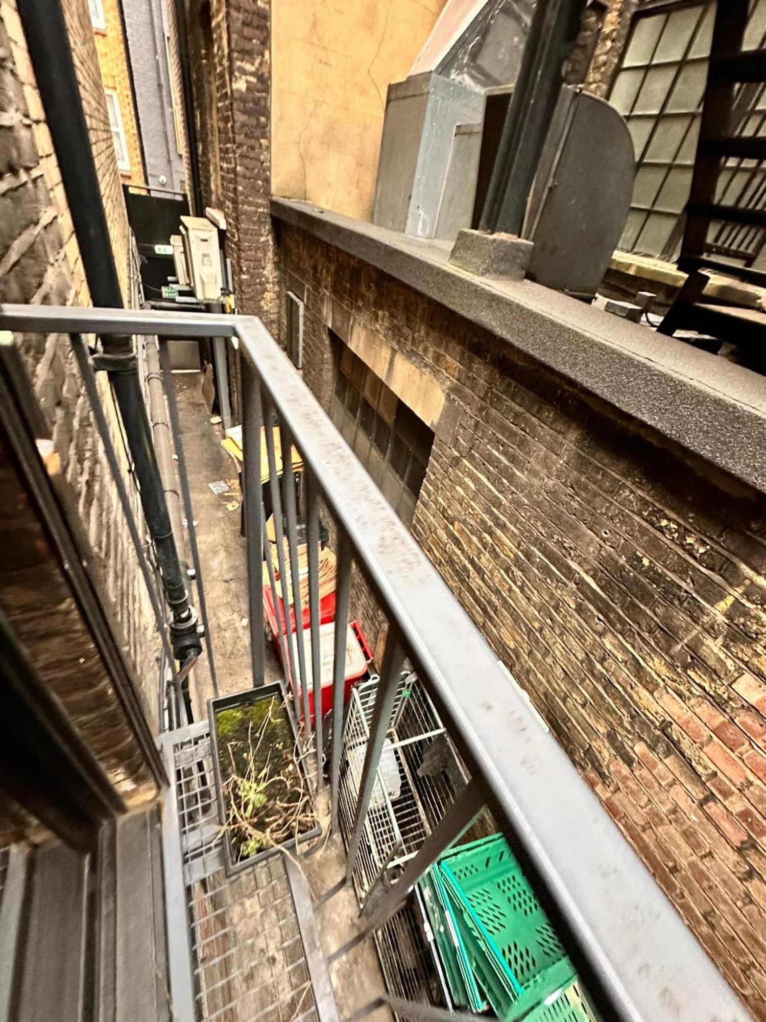 Appartamento Cute House In Soho - Full Ac, Quiet And Unique! Londra Esterno foto